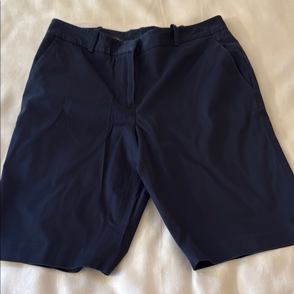 Brooks Brothers Blue Bermuda Shorts Flat Front Relaxed Fit